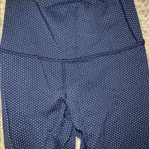 Lululemon Navy Blue White Polka Dot Wunder Under Pants Leggings 4 - Picture 3 of 5